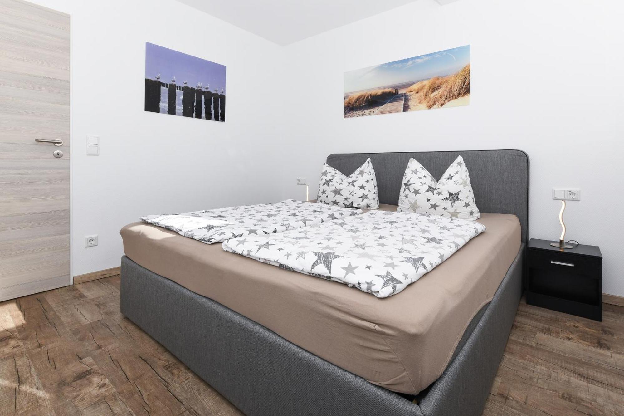Ferienwohnung Haus Boje "Strandlaeufer" Neuharlingersiel Exterior foto