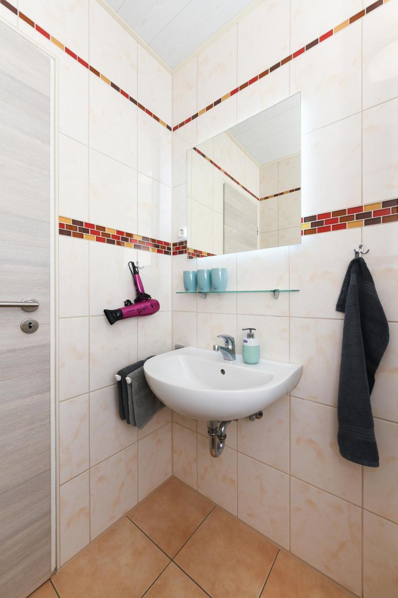 Ferienwohnung Haus Boje "Strandlaeufer" Neuharlingersiel Exterior foto