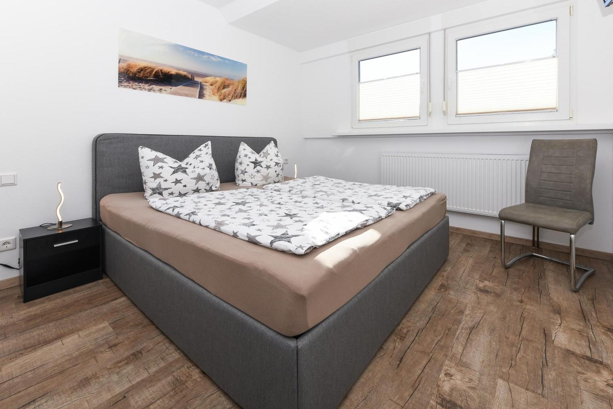 Ferienwohnung Haus Boje "Strandlaeufer" Neuharlingersiel Exterior foto